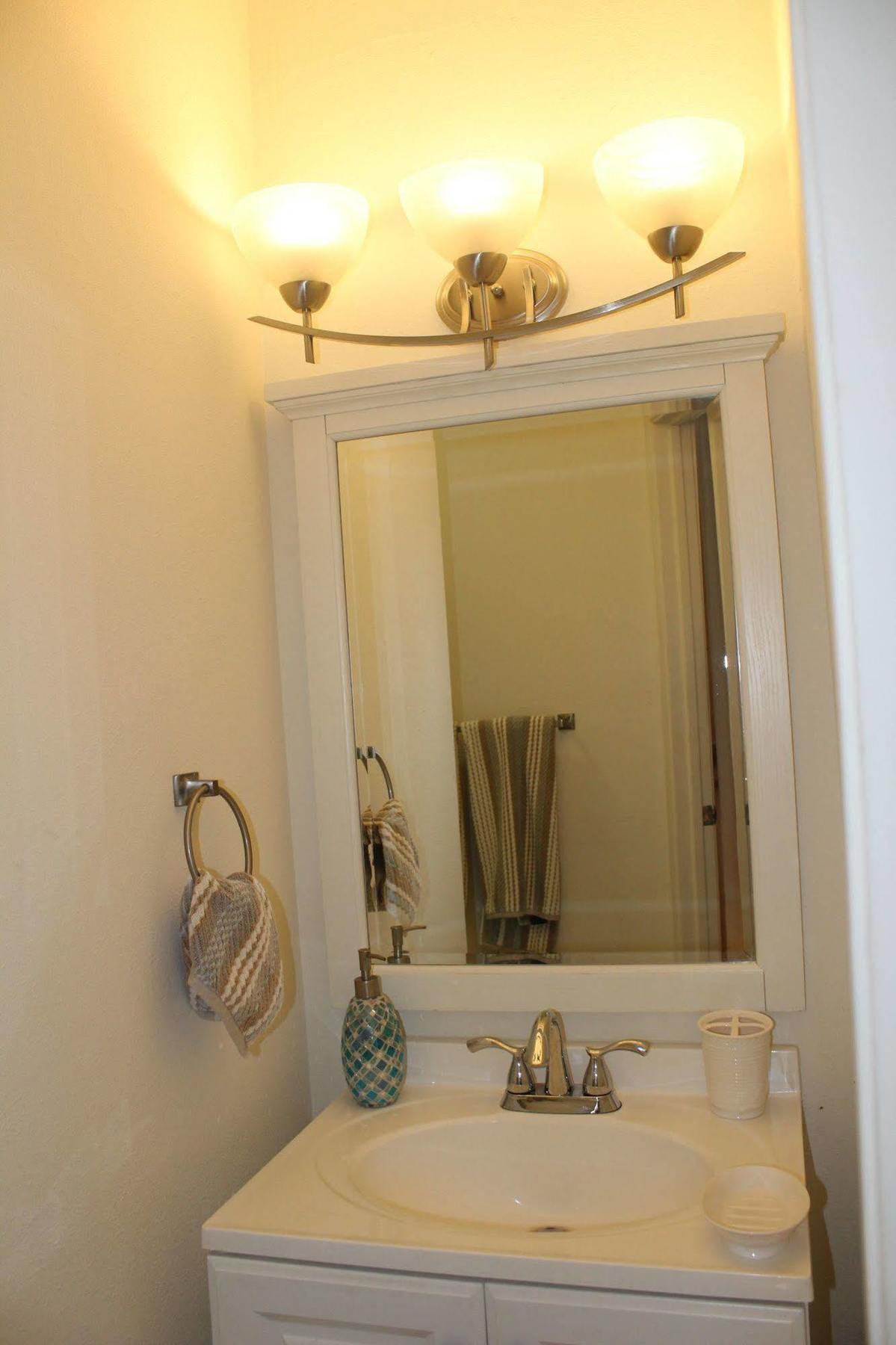 Jewel West La Apartament